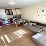 Bratanov Lifestyle Deluxe 아파트