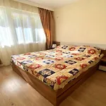 Bratanov Lifestyle Deluxe * 네세부르