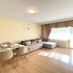 Bratanov Lifestyle Deluxe 아파트 *