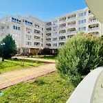 Bratanov Lifestyle Deluxe * 네세부르