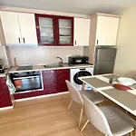 Bratanov Lifestyle Deluxe 네세부르